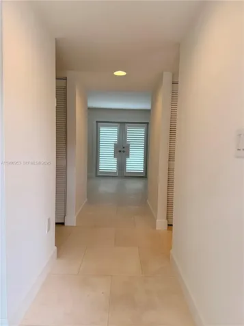 5570 SW 70th Place S Miami FL 33155