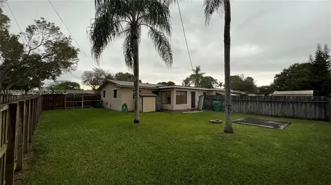 5048 SW 92nd Terrace Cooper City FL 33328