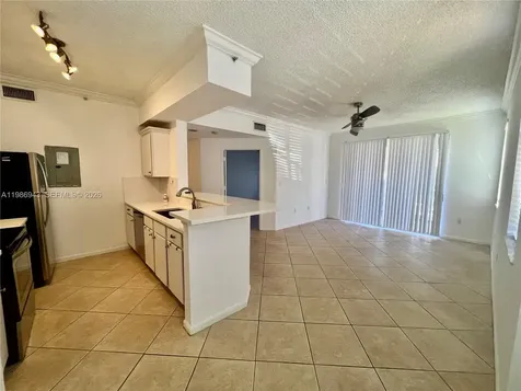 1000 Scotia Drive Hypoluxo FL 33462