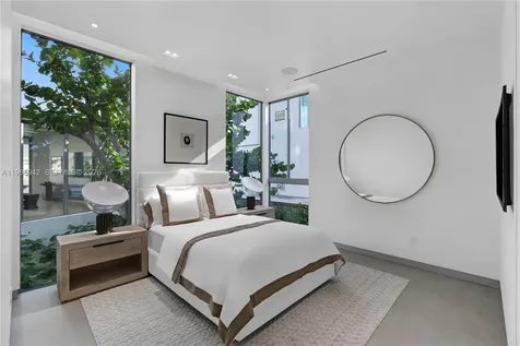 501 Palm Drive Hallandale Beach FL 33009