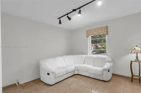 1081 SW 63rd Avenue West Miami FL 33144