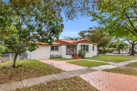 1081 SW 63rd Avenue West Miami FL 33144