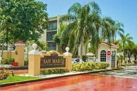 8860 Fontainebleau Boulevard Miami FL 33172