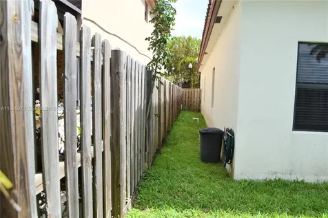 164 NE 23rd Terrace Homestead FL 33033
