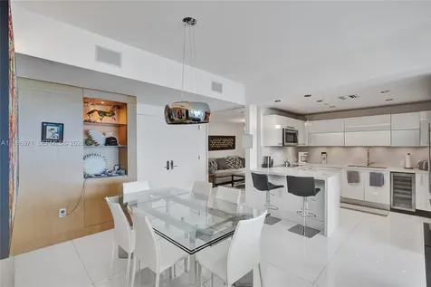 17121 Collins Avenue Sunny Isles Beach FL 33160