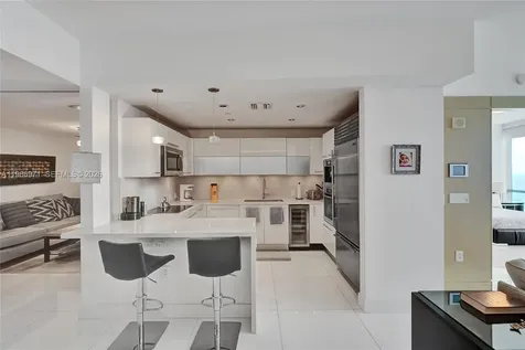17121 Collins Avenue Sunny Isles Beach FL 33160