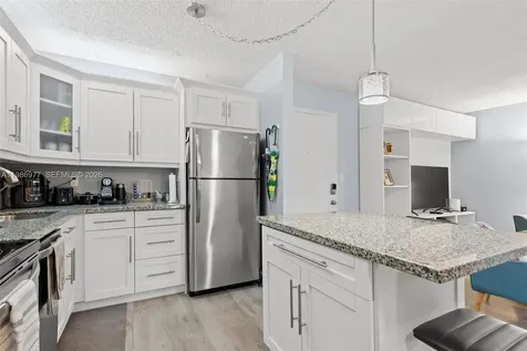 10709 W Clairmont Circle Tamarac FL 33321