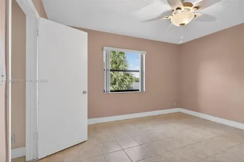 5520 Lakeside Drive Margate FL 33063