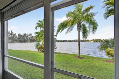 5520 Lakeside Drive Margate FL 33063