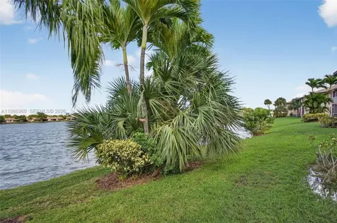 5520 Lakeside Drive Margate FL 33063
