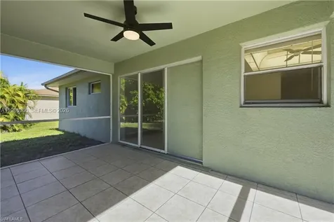 826 SE 5th Court Cape Coral FL 33990