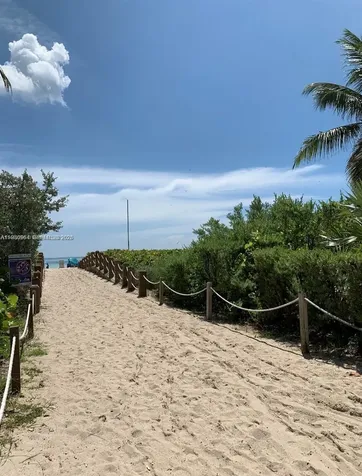 7435 Harding Avenue Miami Beach FL 33141
