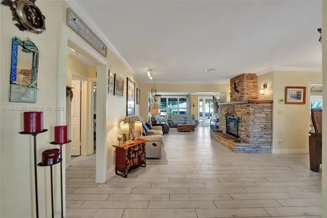1446 Nautilus Isle Dania Beach FL 33004