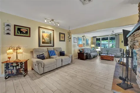 1446 Nautilus Isle Dania Beach FL 33004