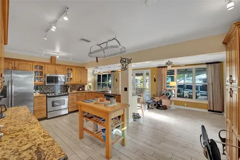 1446 Nautilus Isle Dania Beach FL 33004