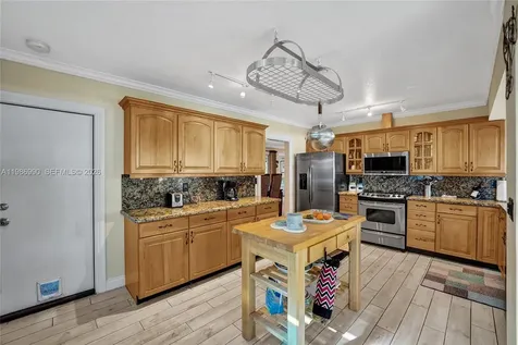 1446 Nautilus Isle Dania Beach FL 33004