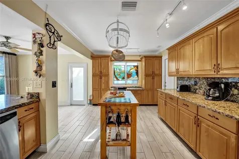 1446 Nautilus Isle Dania Beach FL 33004