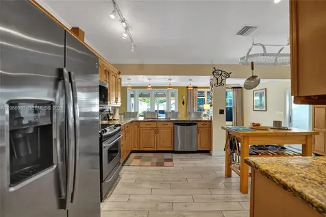 1446 Nautilus Isle Dania Beach FL 33004