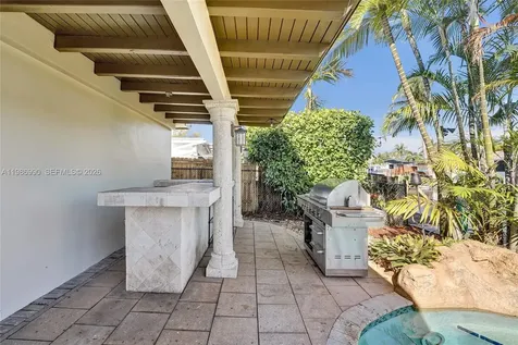 1446 Nautilus Isle Dania Beach FL 33004