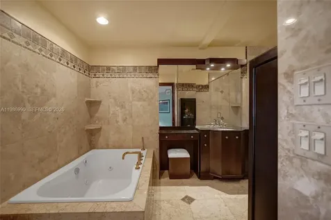 1446 Nautilus Isle Dania Beach FL 33004