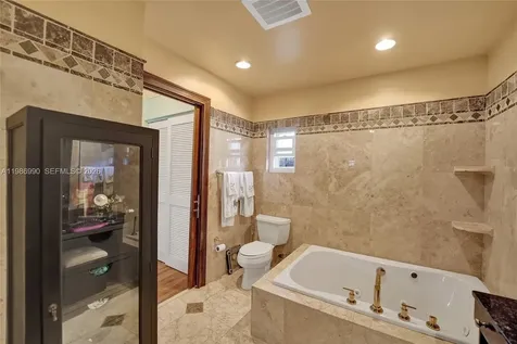 1446 Nautilus Isle Dania Beach FL 33004