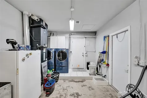 1446 Nautilus Isle Dania Beach FL 33004