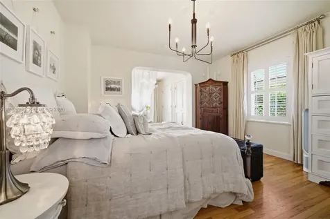 1231 Catalonia Avenue Coral Gables FL 33134