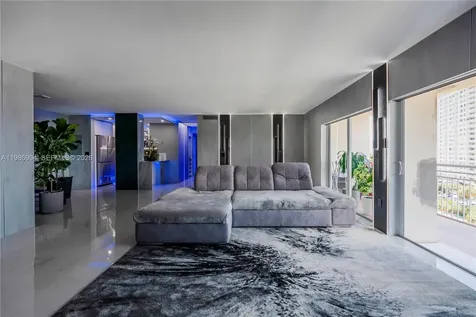 400 SE Kings Point Drive Sunny Isles Beach FL 33160