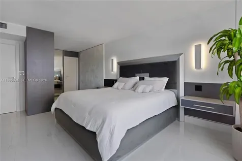 400 SE Kings Point Drive Sunny Isles Beach FL 33160