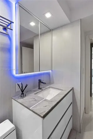 400 SE Kings Point Drive Sunny Isles Beach FL 33160