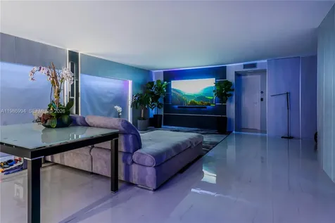 400 SE Kings Point Drive Sunny Isles Beach FL 33160
