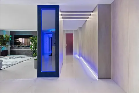 400 SE Kings Point Drive Sunny Isles Beach FL 33160