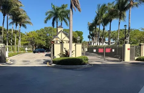 2625 NE 14th Avenue Wilton Manors FL 33334