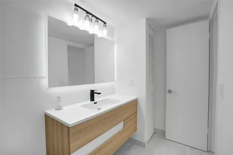 3020 Marcos Drive Aventura FL 33160