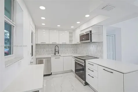 3020 Marcos Drive Aventura FL 33160