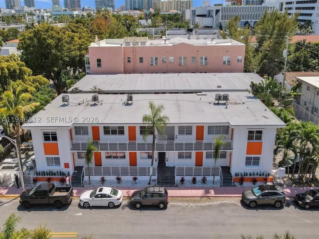 1000 7th Street Miami Beach FL 33139