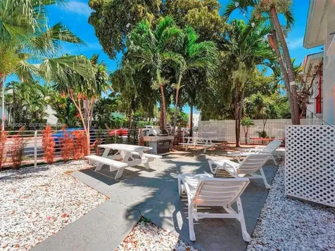 1000 7th Street Miami Beach FL 33139
