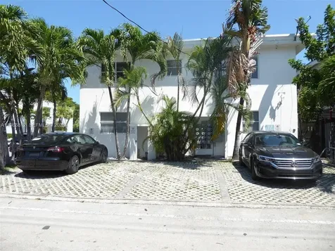 1000 7th Street Miami Beach FL 33139