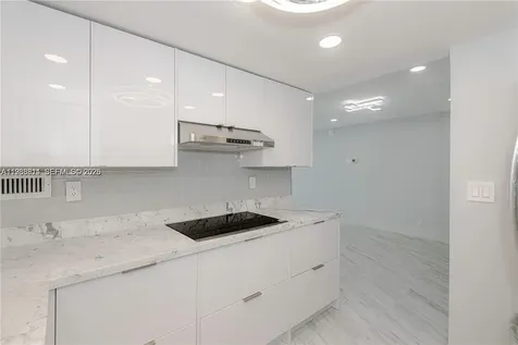 3180 S Ocean Drive Hallandale Beach FL 33009