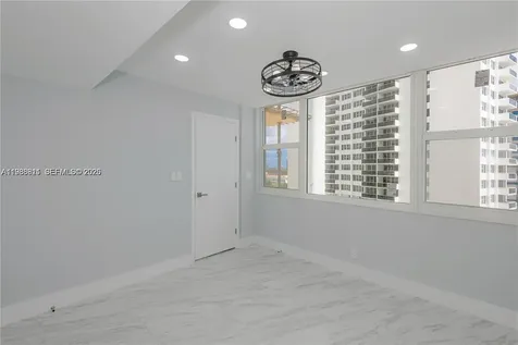 3180 S Ocean Drive Hallandale Beach FL 33009