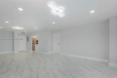 3180 S Ocean Drive Hallandale Beach FL 33009