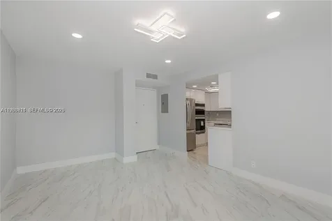 3180 S Ocean Drive Hallandale Beach FL 33009