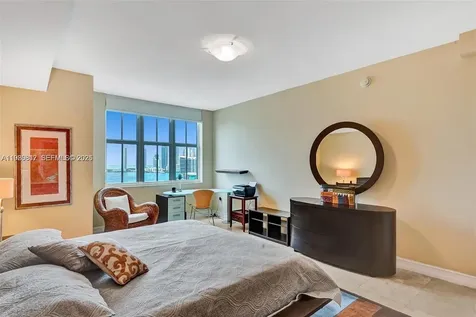 3340 NE 190th Street Aventura FL 33180
