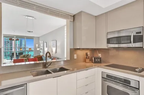 3340 NE 190th Street Aventura FL 33180