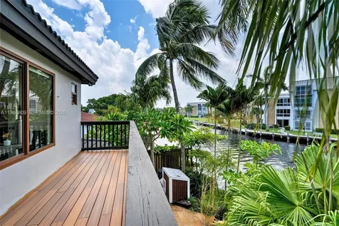 1675 Coral Gardens Drive Wilton Manors FL 33334