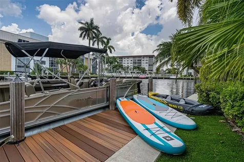 1675 Coral Gardens Drive Wilton Manors FL 33334