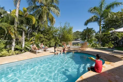 1675 Coral Gardens Drive Wilton Manors FL 33334