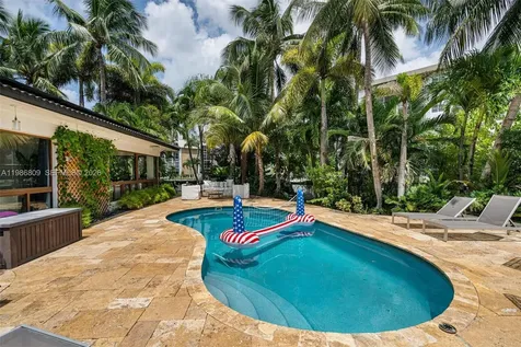 1675 Coral Gardens Drive Wilton Manors FL 33334