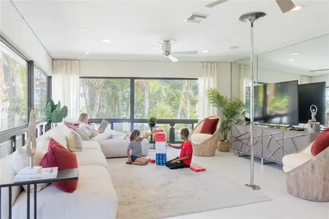 1675 Coral Gardens Drive Wilton Manors FL 33334