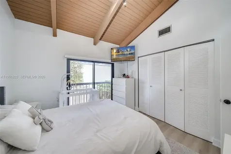 1809 SW 107th Avenue Miami FL 33165